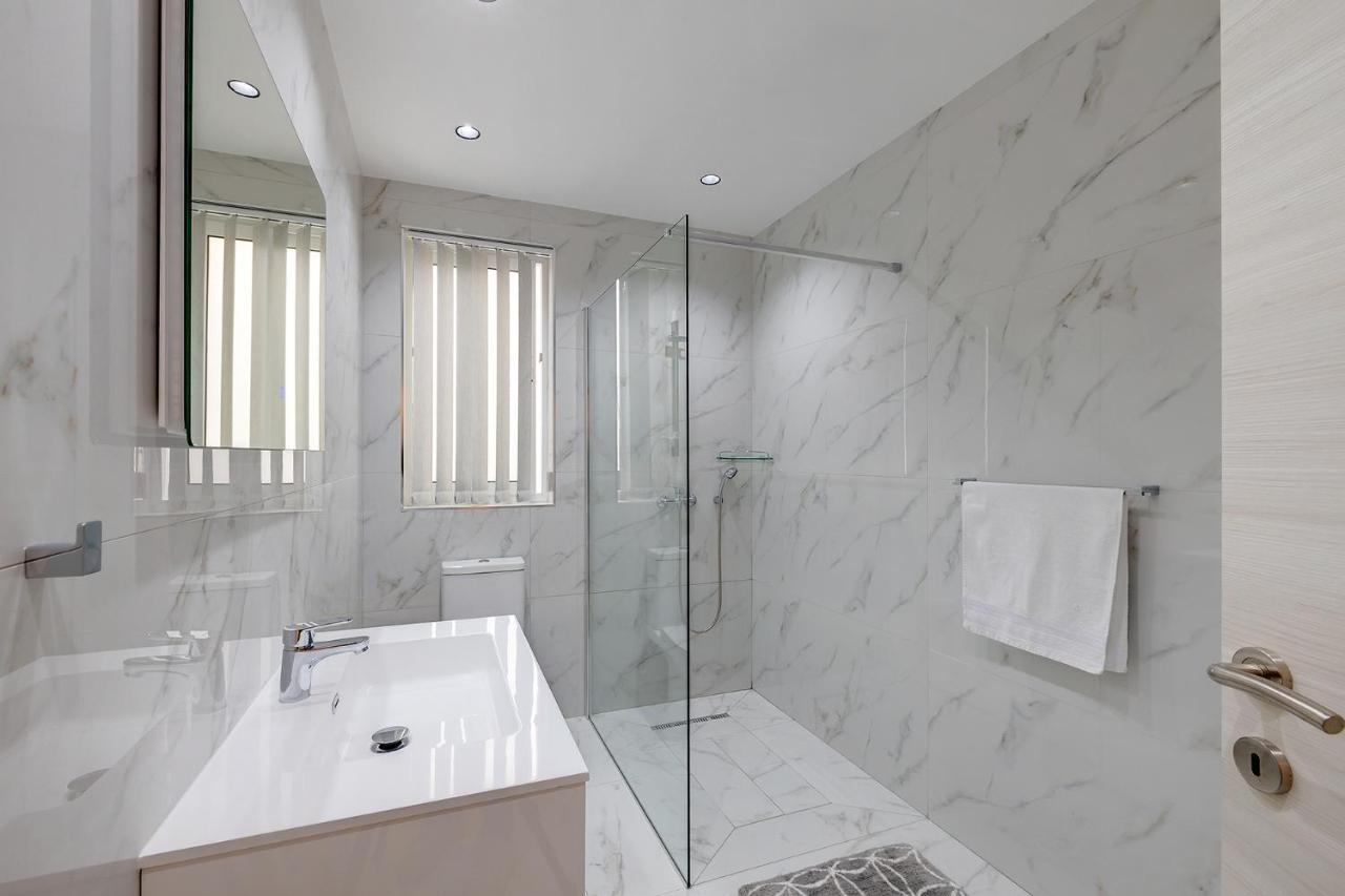 Stylish 2Br Apartment In Central St Julians Saint Julian's Luaran gambar